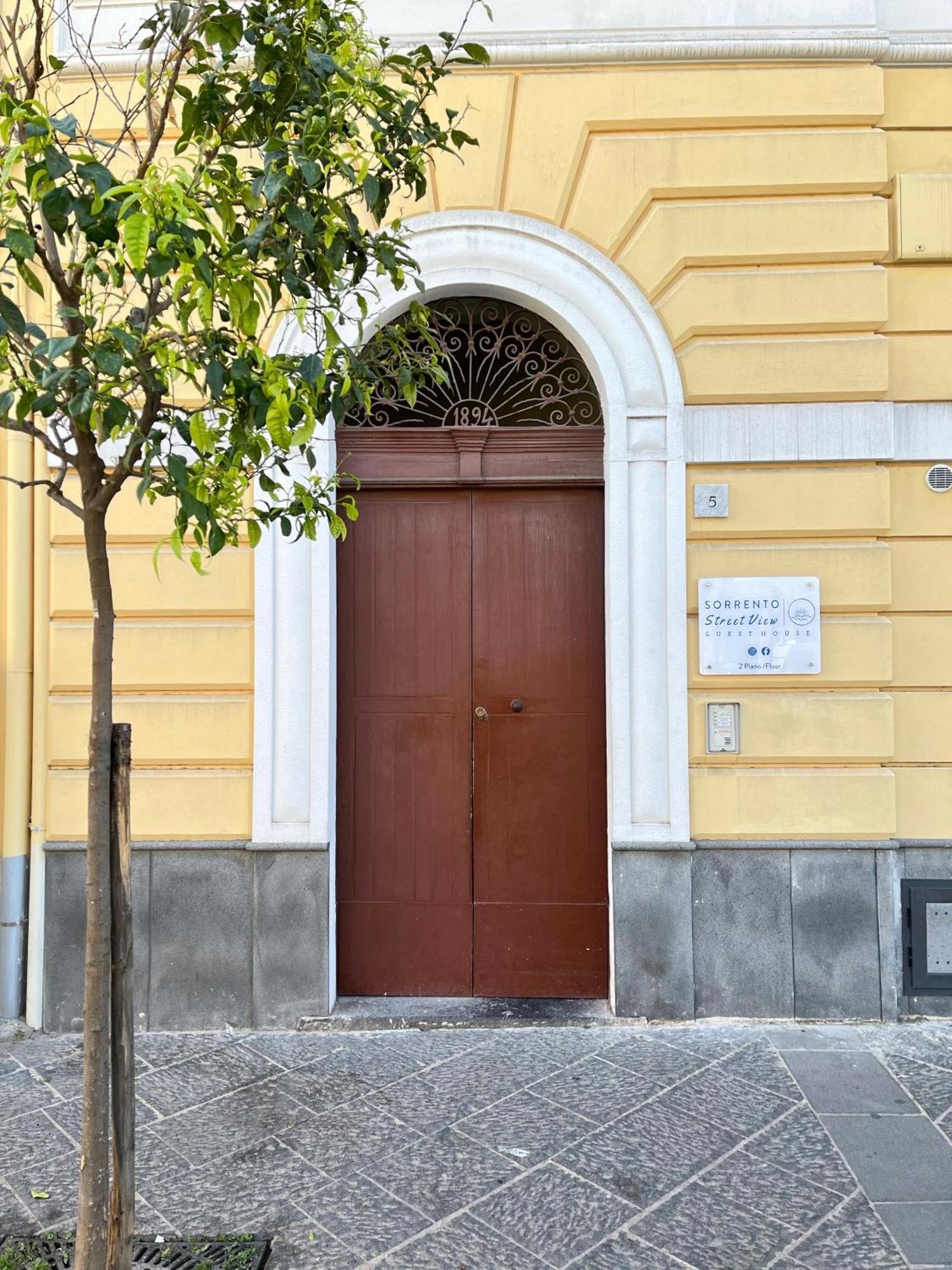 Sorrento Street View Hotel Luaran gambar